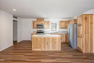 17033 Cagle Rd, La Pine, OR 97739 - Photo 10