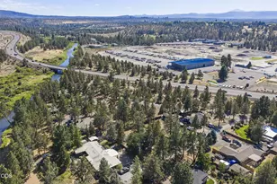 19929 Birch Ln, Bend, OR 97703 - Photo 26