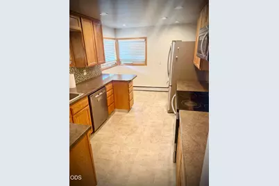 1845 Lawrence Street, Klamath Falls, OR 97601 - Photo 6