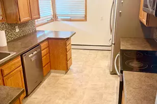 1845 Lawrence St, Klamath Falls, OR 97601 - Photo 6