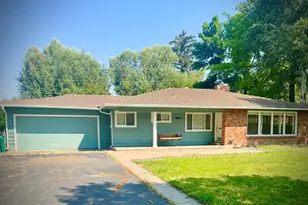 1845 Lawrence St, Klamath Falls, OR 97601 - Photo 2