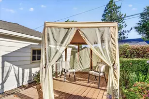 1203 Queen Anne Ave, Medford, OR 97504 - Photo 38