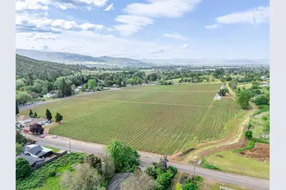 2871 Griffin Creek Road, Medford, OR 97501 - Photo 22