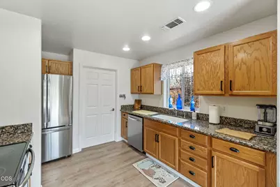 228 Angela Court, Klamath Falls, OR 97601 - Photo 22