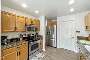228 Angela Ct, Klamath Falls, OR 97601 - Photo 20