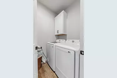 211 Christopher Way, Talent, OR 97540 - Photo 26