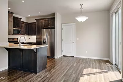 2910 SW Yew Park Lane, Redmond, OR 97756 - Photo 4