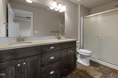 2910 SW Yew Park Lane, Redmond, OR 97756 - Photo 16