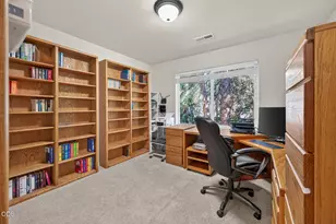 61042 Chamomile Pl, Bend, OR 97702 - Photo 36