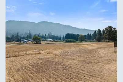 1843 W Evans Creek Road, Rogue River, OR 97537 - Photo 30