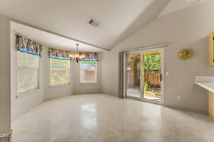 1222 Greentree Way, Central Point, OR 97502 - Photo 8