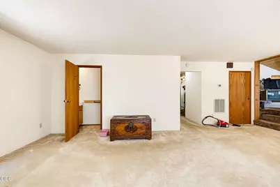 690 Thornbrook Drive, Merlin, OR 97532 - Photo 24