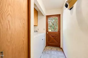 690 Thornbrook Dr, Merlin, OR 97532 - Photo 18