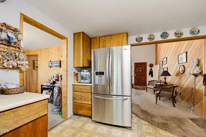 690 Thornbrook Drive, Merlin, OR 97532 - Photo 14