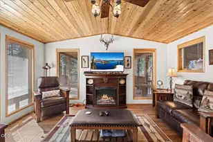 7979 Hyatt Prairie Rd, Ashland, OR 97520 - Photo 14