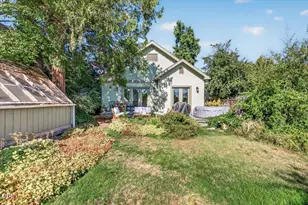 148 Alida St, Ashland, OR 97520 - Photo 4