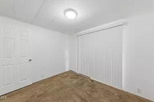 3858 Falcon St, White City, OR 97503 - Photo 16