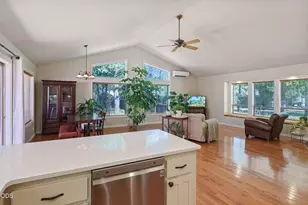 55350 Gross Dr, Bend, OR 97707 - Photo 16