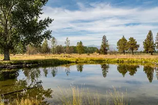 65325 Hwy 20, Bend, OR 97703 - Photo 48
