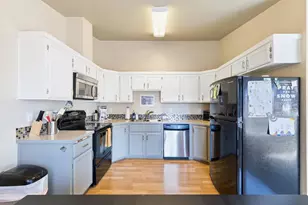 986 SE Centennial St, Bend, OR 97702 - Photo 12