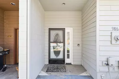 986 SE Centennial Street, Bend, OR 97702 - Photo 4