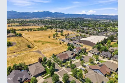 3686 Windgate Street, Medford, OR 97504 - Photo 46