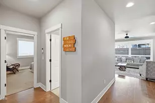 20853 SE Humber Ln, Bend, OR 97702 - Photo 12