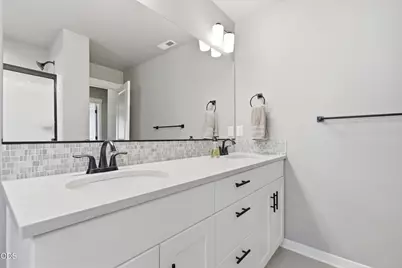 20853 SE Humber Lane, Bend, OR 97702 - Photo 32