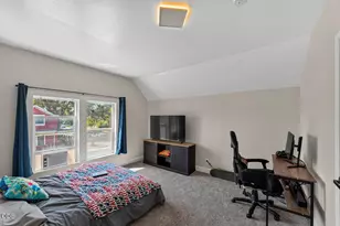 425 SW Burgess St, Grants Pass, OR 97526 - Photo 26