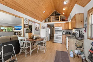 7900 Hyatt Prairie Rd, Ashland, OR 97520 - Photo 4