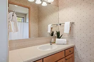 16863 Royal Coachman Dr, Sisters, OR 97759 - Photo 44