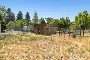 5210 Mason Ln, Klamath Falls, OR 97601 - Photo 38
