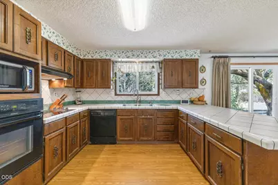5210 Mason Lane, Klamath Falls, OR 97601 - Photo 12
