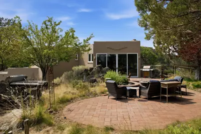 61345 Mountain Breezes Court, Bend, OR 97702 - Photo 28