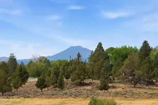 61345 Mountain Breezes Ct, Bend, OR 97702 - Photo 40