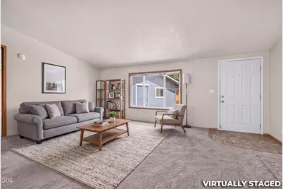 140 Taylor Street, Talent, OR 97540 - Photo 4
