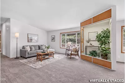140 Taylor Street, Talent, OR 97540 - Photo 1