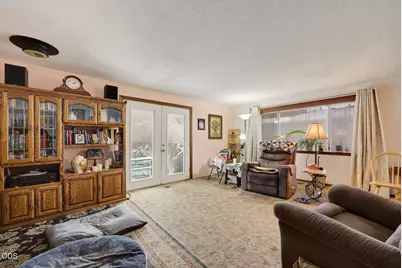 685 Talbot Street, Eagle Point, OR 97524 - Photo 12