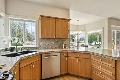 63364 NE Brightwater Drive, Bend, OR 97701 - Photo 22