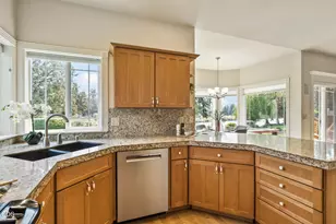 63364 NE Brightwater Dr, Bend, OR 97701 - Photo 22