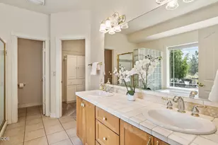 63364 NE Brightwater Dr, Bend, OR 97701 - Photo 26
