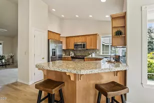 63364 NE Brightwater Dr, Bend, OR 97701 - Photo 20