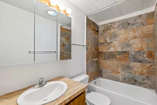 1523 SE Bronzewood Ave, Bend, OR 97702 - Photo 16