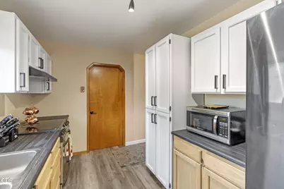 649 Front Street, Klamath Falls, OR 97601 - Photo 18