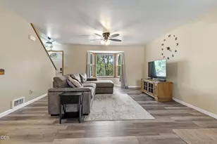 649 Front St, Klamath Falls, OR 97601 - Photo 8