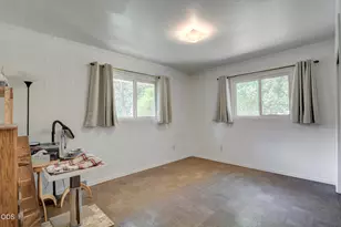 2141 Foots Creek Left Fork Rd, Gold Hill, OR 97525 - Photo 20