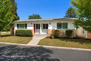130 S Main St, Phoenix, OR 97535 - Photo 16