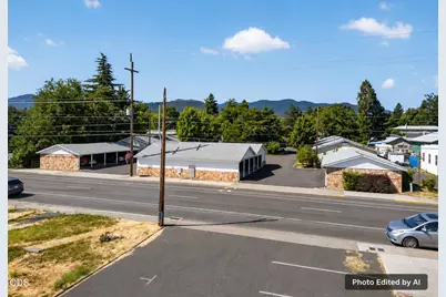 130 S Main Street, Phoenix, OR 97535 - Photo 56