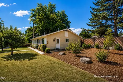 130 S Main Street, Phoenix, OR 97535 - Photo 22