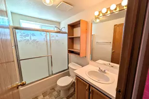 1188 NE 27th St, Bend, OR 97701 - Photo 10